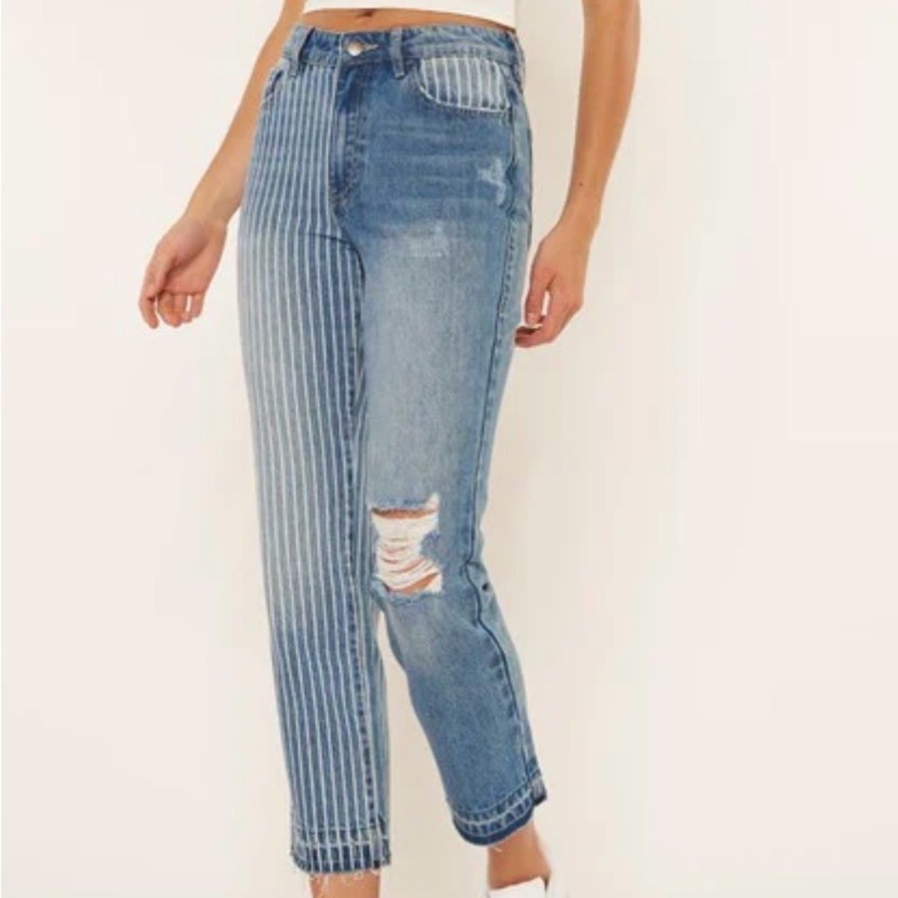 BLUE REVIVAL DISTRESSED JEANS WITH STRIPES FRAY HEM HIGH RISE STRAIGHT SZ 25